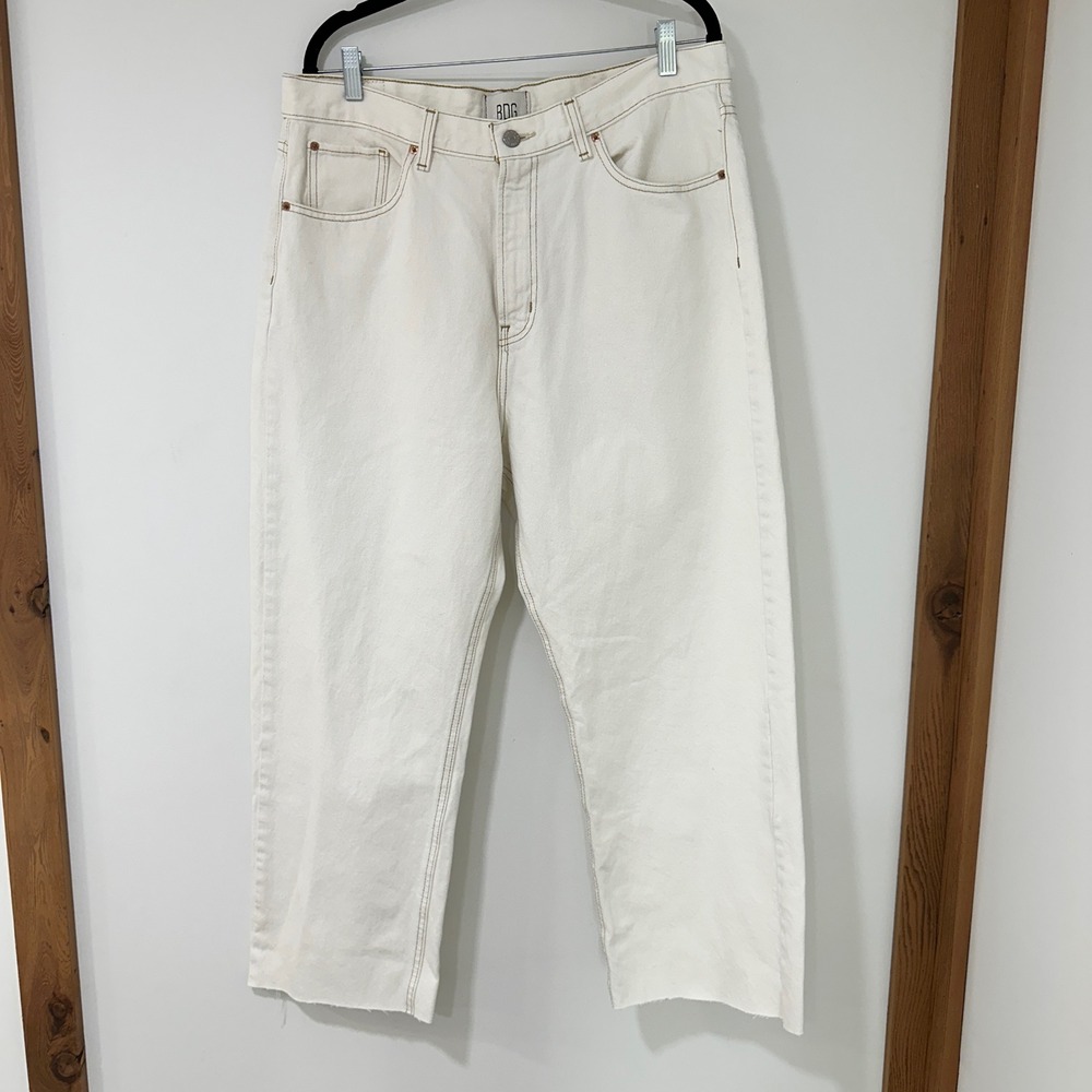 BDG Cowboy Jean Women 34 Off-White Contrast Stitch Raw Hem | Cowboycore